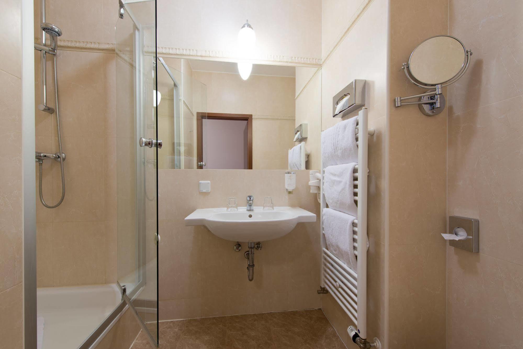 Hotel & Apartments Zarenhof Berlin Prenzlauer Berg Εξωτερικό φωτογραφία