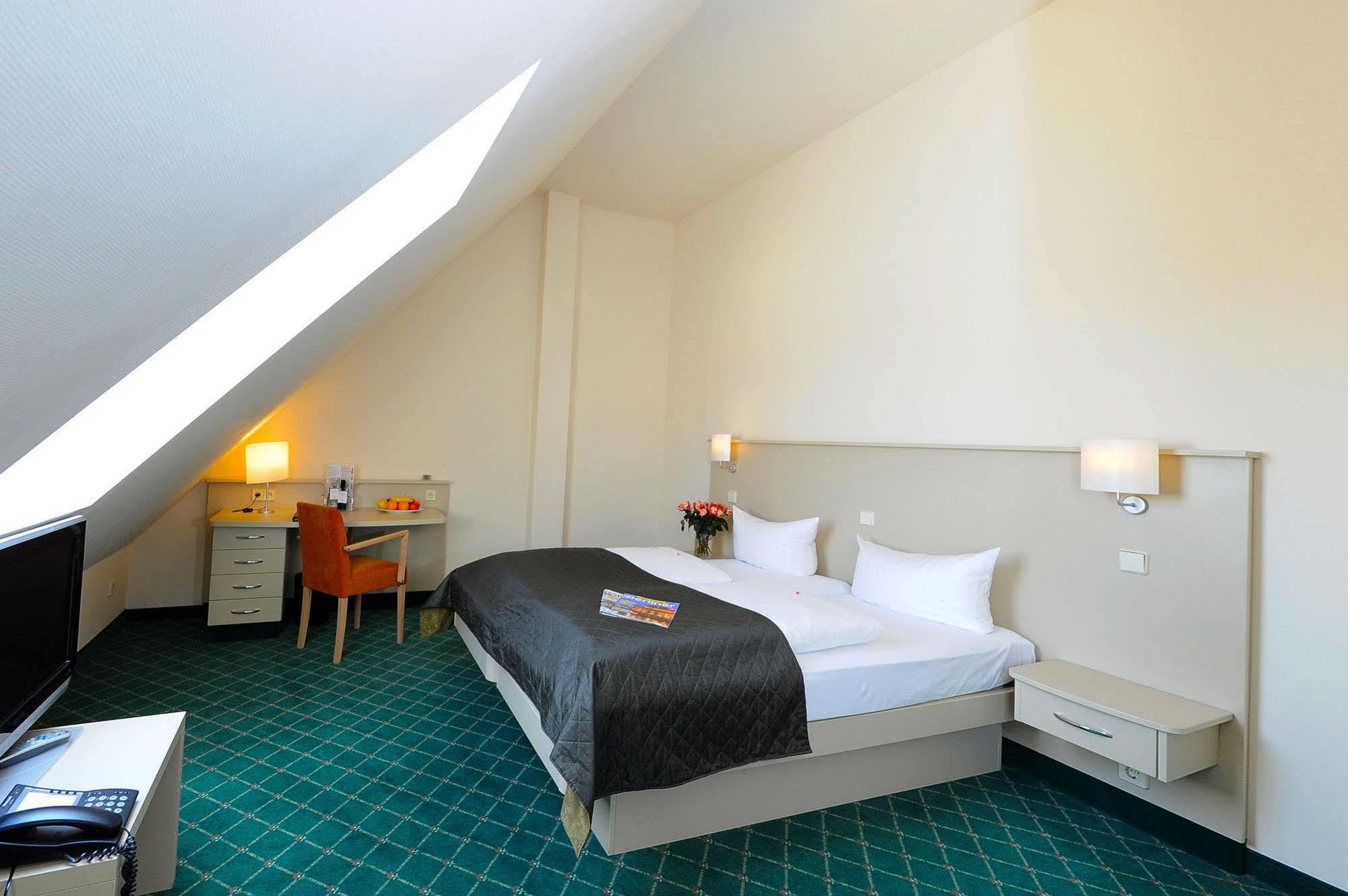Hotel & Apartments Zarenhof Berlin Prenzlauer Berg Εξωτερικό φωτογραφία
